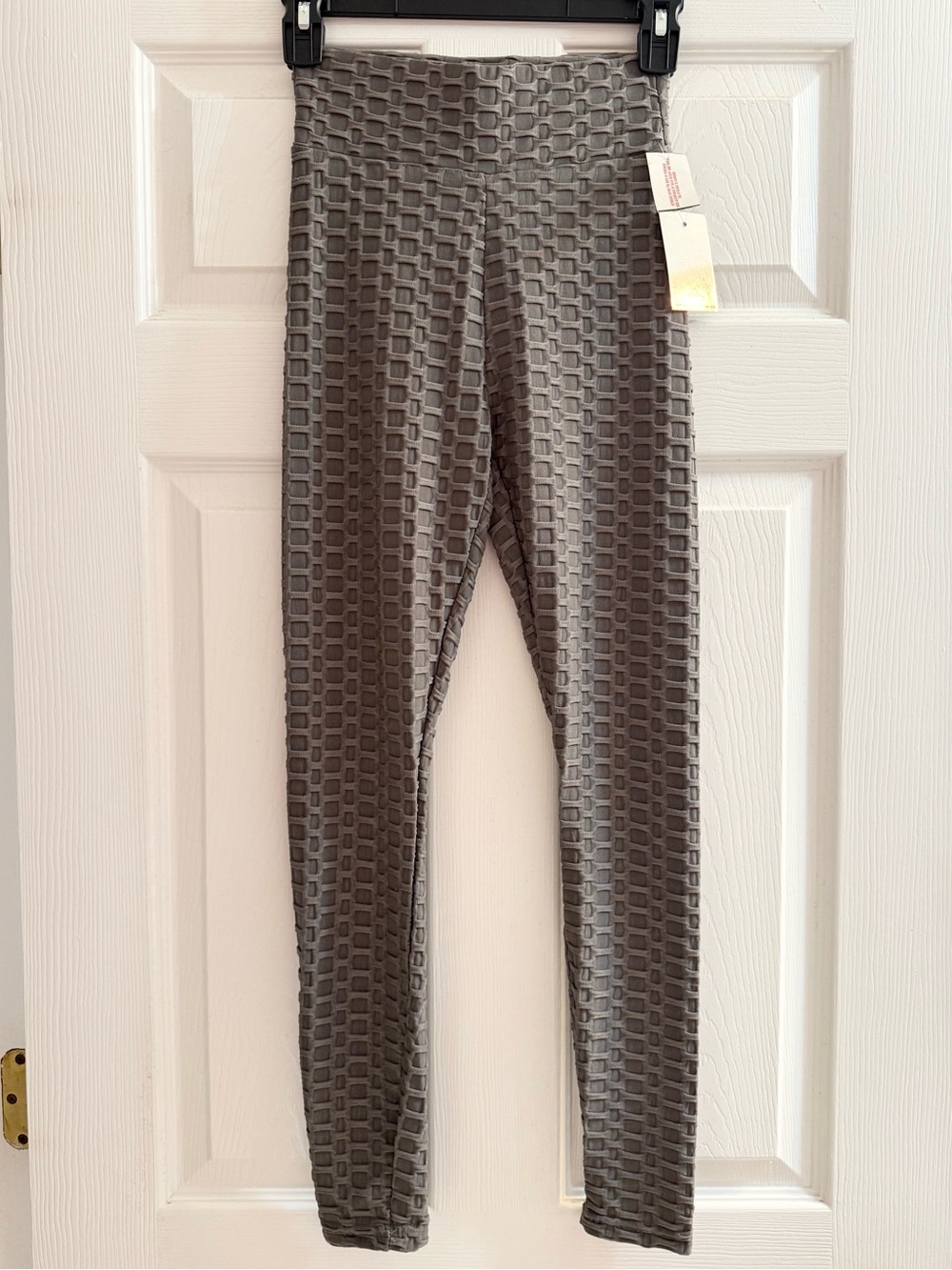 Elite Collection Textured gray leggings
